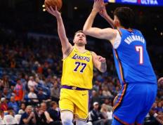 威少官方公布新规，东契奇引发争议，凯尔特人球迷热议！