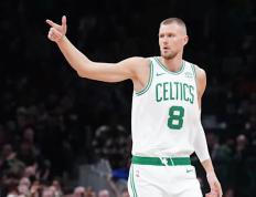 波尔津吉斯复出首战，爵士状态火爆，掀起高潮成为焦点！的简单介绍