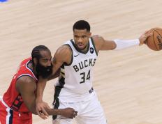 包含哈登狂砍逆转取胜分，逆转取胜迎来新赛季高光！的词条